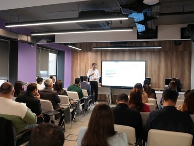 “Süni intellekt standartlarının media kommunikasiyası” - FOTO