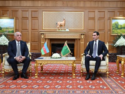 Əli Əsədov Sərdar Berdiməhəmmədovla görüşdü - FOTO