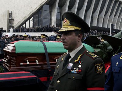 Heydər Əliyevin dəfn günündən TARİXİ FOTOLAR