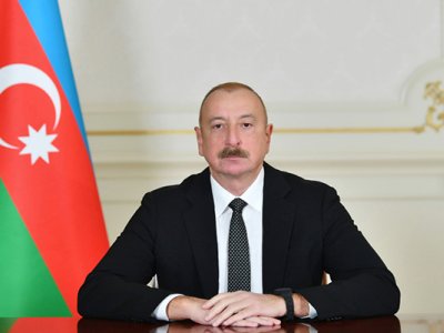 Prezident nazirliyin işçilərini təltif etdi - SİYAHI