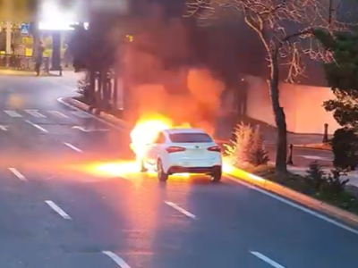 Bakıda maşın yandı&nbsp;- VİDEO