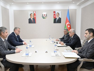 Əli Əsədov&nbsp;Həştərxan vilayətinin qubernatoru ilə görüşüb