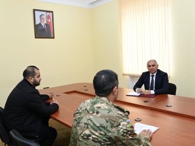 &ldquo;Azərişıq&rdquo;ın sədri vətəndaşlarla görüşdü&nbsp;-&nbsp;FOTO