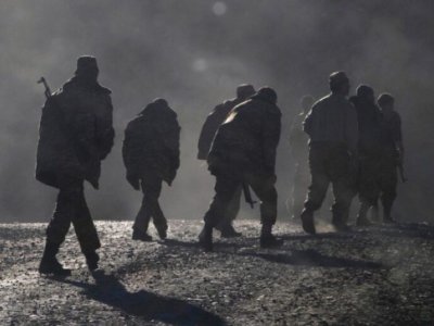 44 günlük müharibədə həlak olanların qohumları AKSİYA KEÇİRDİLƏR