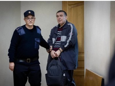 Şahin Şıxlinskinin məhkəməsi başladı