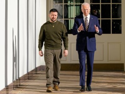 &ldquo;Bayden bunu məndən birbaşa soruşdu&rdquo; - ZELENSKİ