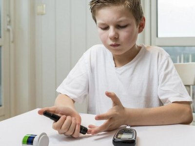 Azərbaycanda şəkər xəstəliyinin müalicəsində İLK