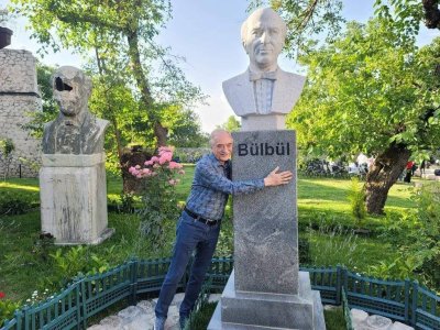 Şuşadan oğurlanan&nbsp;abidələr gizli yolla&nbsp;qaytarılıbmış &ndash; Polad Bülbüloğlu&nbsp;AÇIQLADI