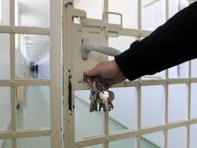 Məntəqə tipli cəzaçəkmə müəssisələrindən 20 nəfər azadlığa buraxıldı