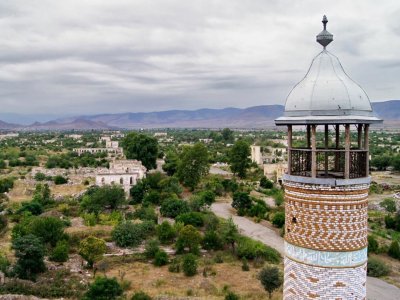 Ağdamda 10 milyon manata binalar&nbsp;tikiləcək