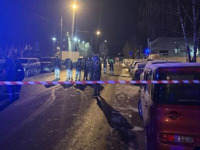 Moskvada partlayış - Polis maşınının yanında qurğu işə düşüb