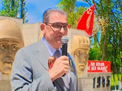 Saleh Səmədovun həbs müddəti uzadıldı