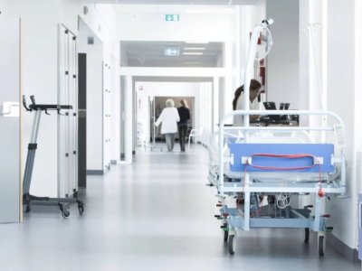 Avtobus qəzasında yaralanan 6 nəfər evə buraxılıb - TƏBİB