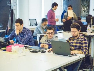 50-dən çox işçisi olan iş yerlərində yeni ştatı yaradılacaq