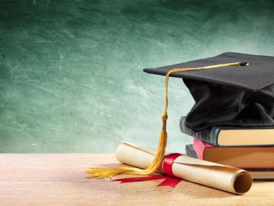 Azərbaycanda qiyabi təhsil alanların sayı azalıb