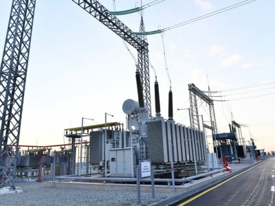 &ldquo;Novxanı&rdquo; yarımstansiyası 50 milyona tikiləcək