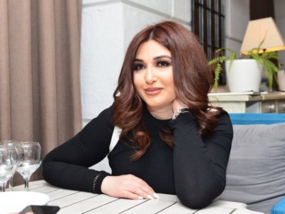 Dilarə Əliyeva qayınatası və qayınanası ilə birgə Prezidentə məktub YAZDI