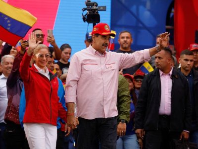 Maduro&nbsp;yataq otağında tutulubmuş -&nbsp;YENİ DETALLAR