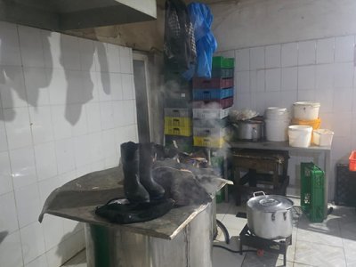 Toyuq ətini bu şəraitdə istehsal edirlərmiş - GÖRÜNTÜLƏR