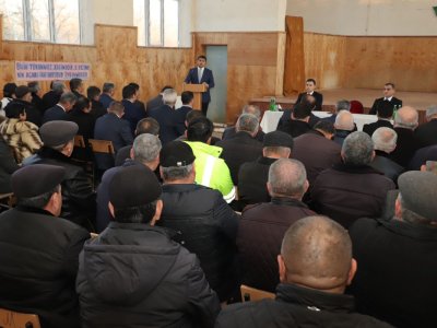 Neftçalanın icra başçısı ilin ilk səyyar görüşünü keçirdi&nbsp;-&nbsp;FOTOLAR