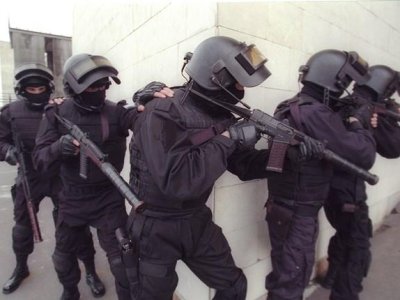 Dövlətə xəyanətdə şübhəli bilinən şəxs saxlanılıb - DETALLAR