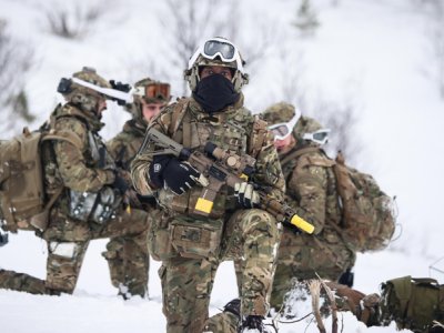 Britaniya Qrenlandiyaya qoşun göndərə bilər