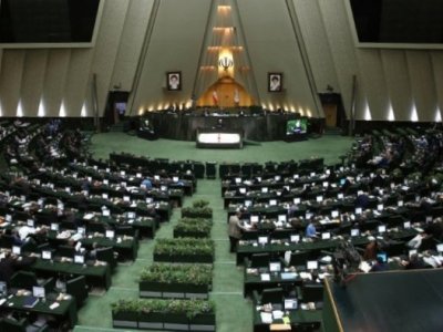 İranda parlament&nbsp;təcili TOPLANDI