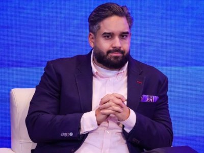 Maduronun oğlu atasından DANIŞDI