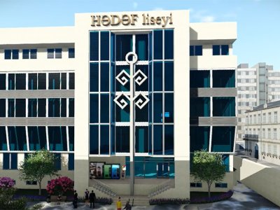 Bakıdakı məşhur lisey rus bölməsinə qəbulu&nbsp;DAYANDIRIR