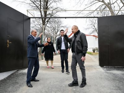 Prezident məşhur kənddə&nbsp;görülmüş işlərlə tanış oldu