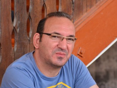 Jurnalist Kamil Həmzəoğluya ağır itki üz verdi