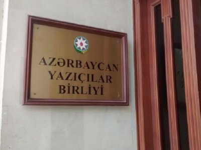 Yazıçılar Birliyinə üzvlük dayandırıldı&nbsp;