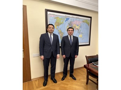 Hikmət Hacıyev Qazaxıstan səfiri ilə görüşdü - FOTO