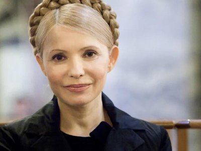Yuliya Timoşenko korrupsiyada ittiham olunur