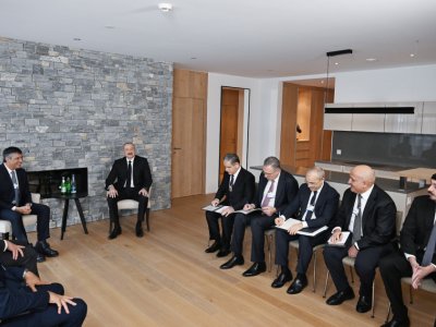 Prezident Davosda görüş keçirdi - FOTO