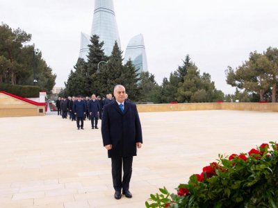 DTX-nin əməkdaşları Şəhidlər xiyabanında -&nbsp;VİDEO&nbsp;