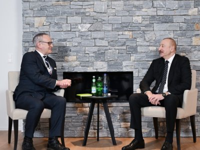 İlham Əliyev Davosda Adrian Makdonaldla görüşdü&nbsp;- FOTOLAR