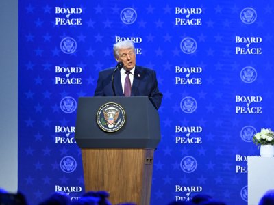 Biz 8 müharibəyə son qoyduq - ABŞ Prezidenti