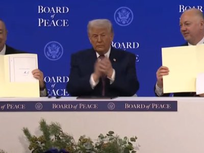 Azərbaycan Sülh Şurasına üzv oldu - FOTO