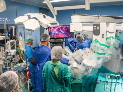 Robotik cərrahi əməliyyatlar ənənəvi əməliyyatlardan baha olacaq&nbsp;