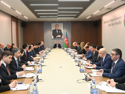 Ceyhun Bayramov kollegiya iclası keçirdi