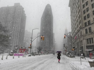 1 milyon insan işıqsız qaldı - 11 nəfər öldü