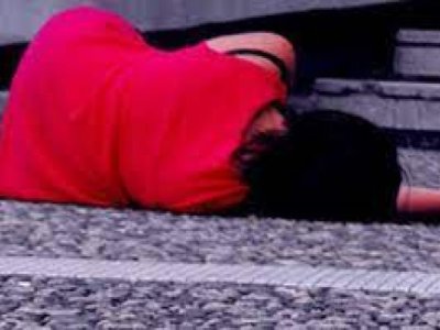 75 yaşlı qadın şadlıq sarayında öldü