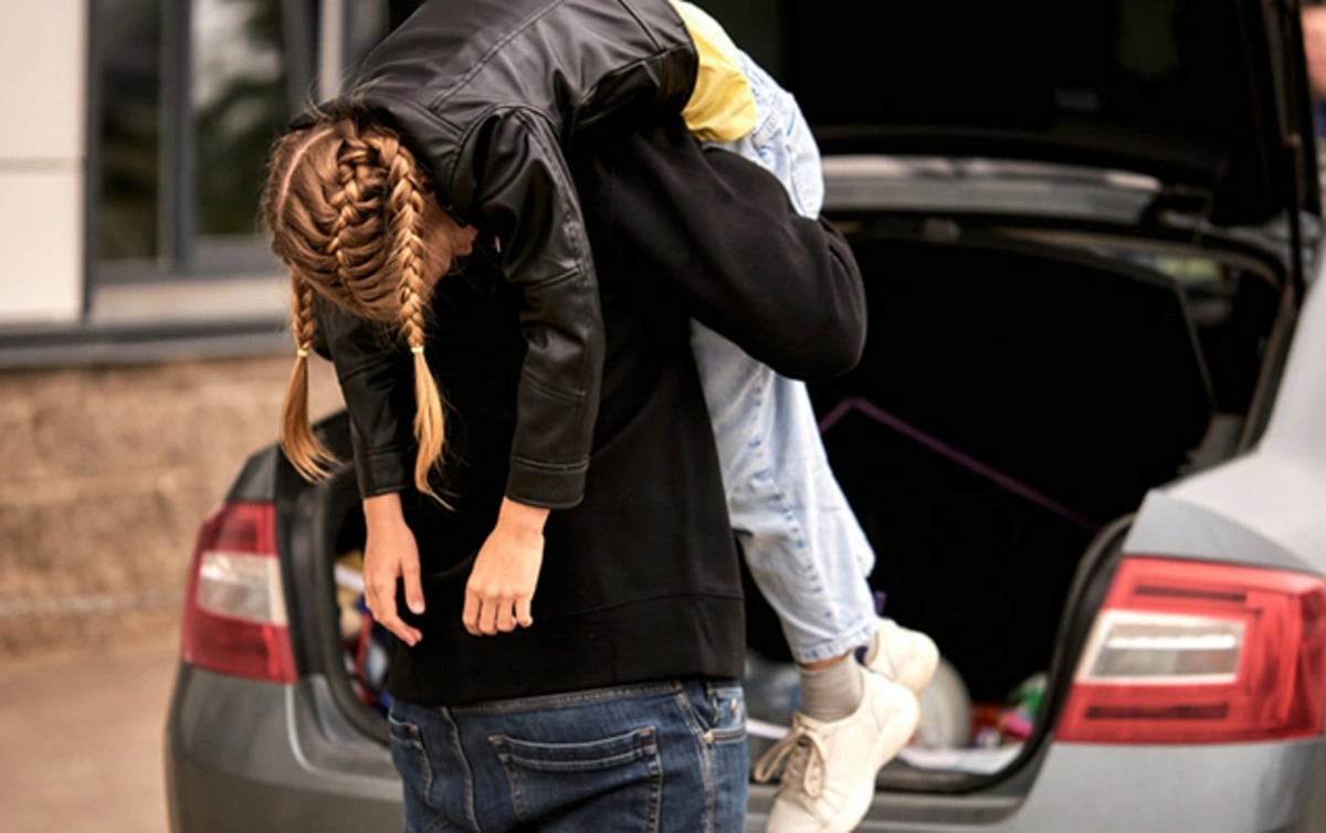 &nbsp;15 yaşlı qızı qaçırdı, məhkəmə azadlığa buraxdı