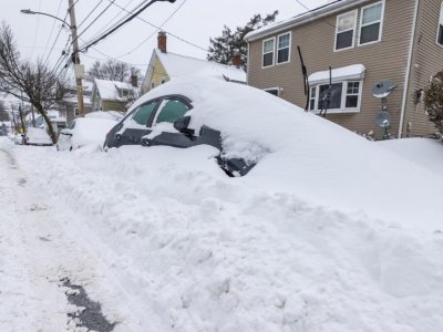 Güclü qar səbəbindən 26 nəfər öldü