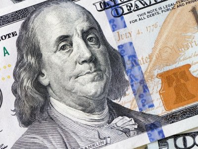 Dolların vəziyyəti yaxşı deyil