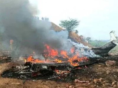 Vəzifəli şəxs təyyarə qəzasında ÖLDÜ