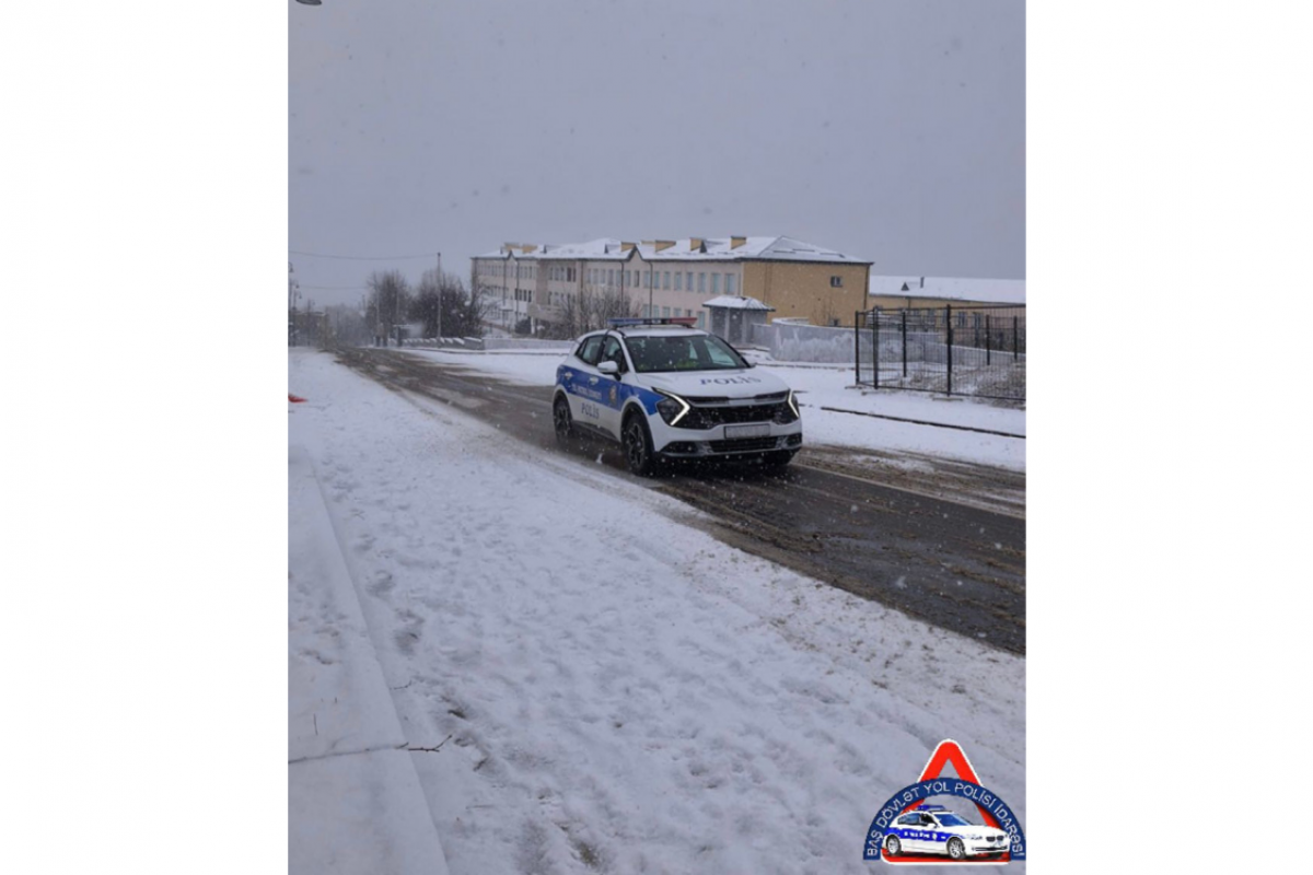 Yol polisi sürücü və piyadalara xəbərdarlıq etdi