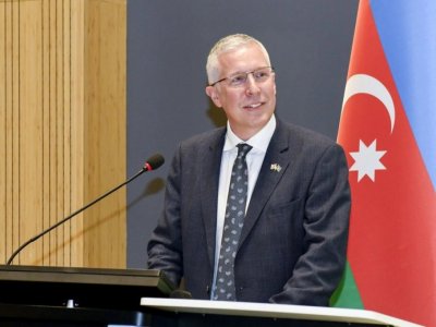 Britaniya səfiri "Qarabağ"ın matçında heç-heçə&nbsp;gözləyir