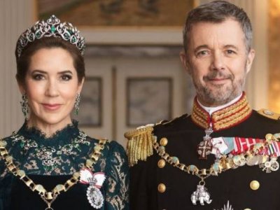 Kral Qrenlandiyaya səfər edəcək -&nbsp;Trampa meydan oxudu